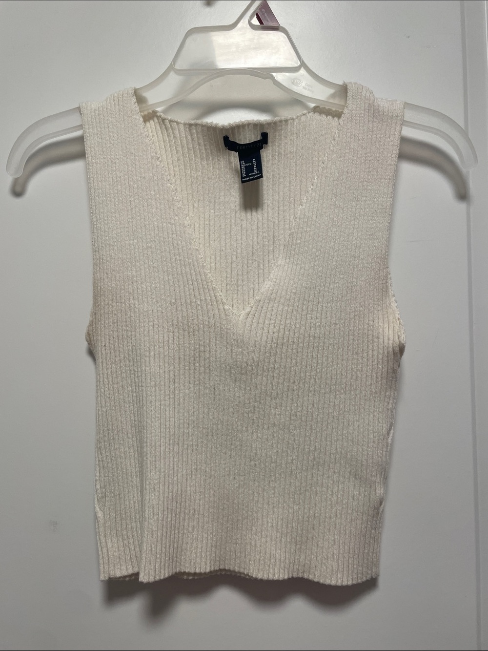 White ribbed tank top